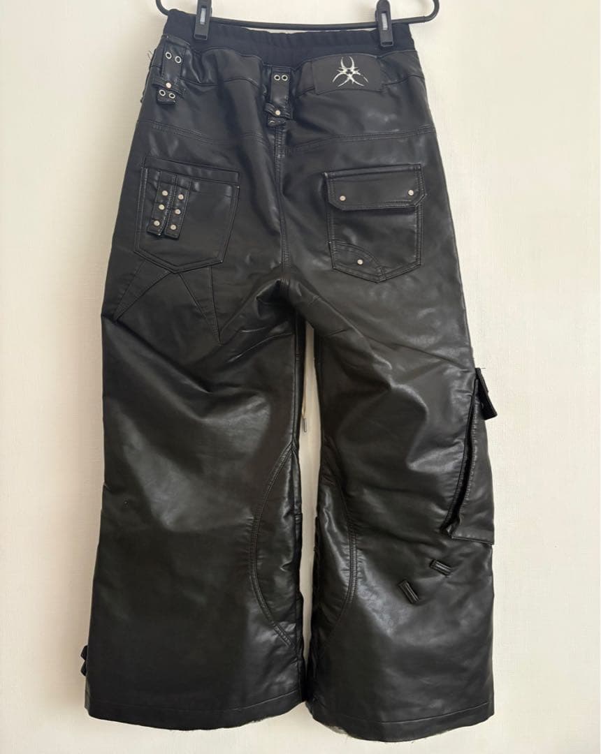 パンツ Cozy Worldwide leather cargopants S