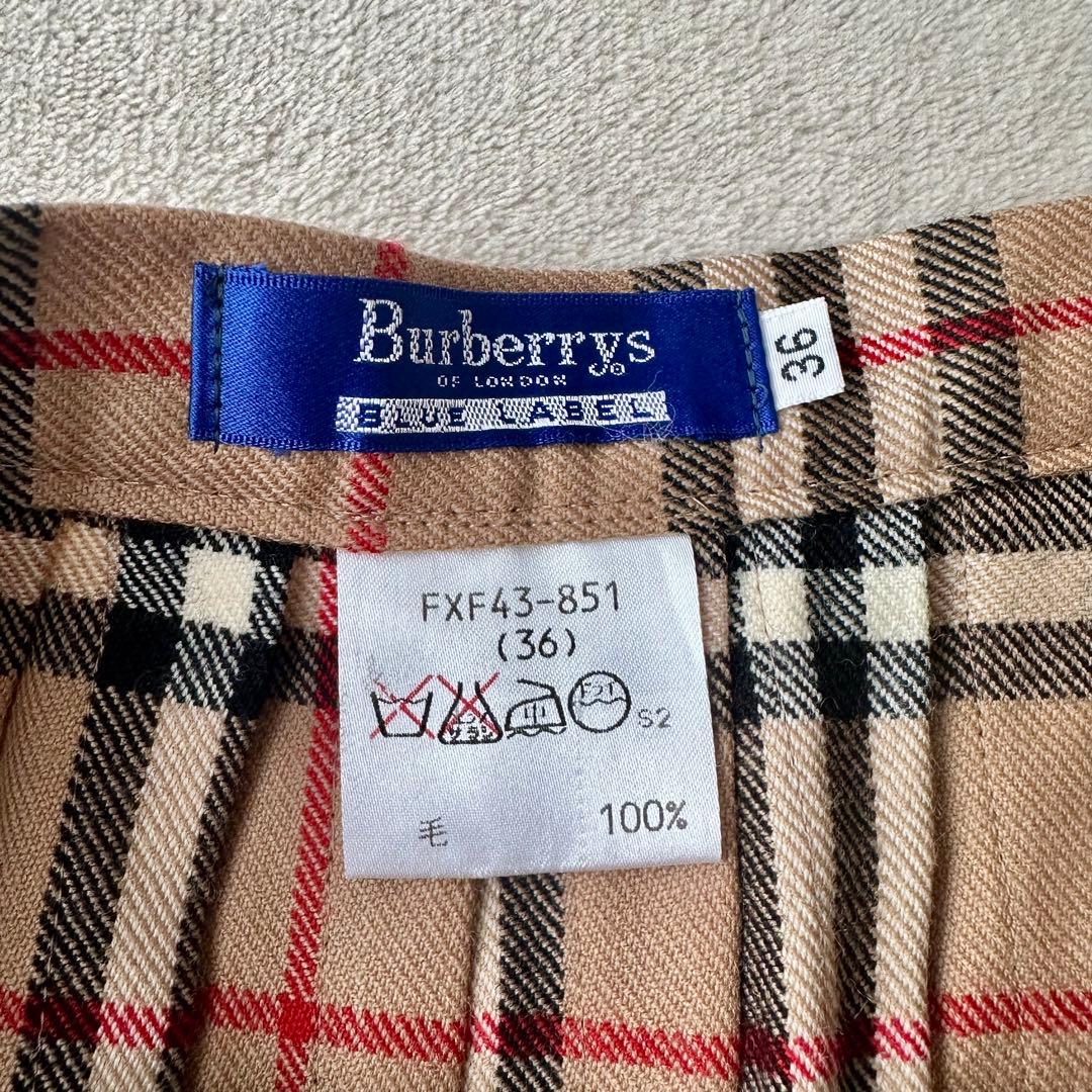 美品 バーバリーブルーレーベル ノバチェック プリーツ レザーベルトミニスカート