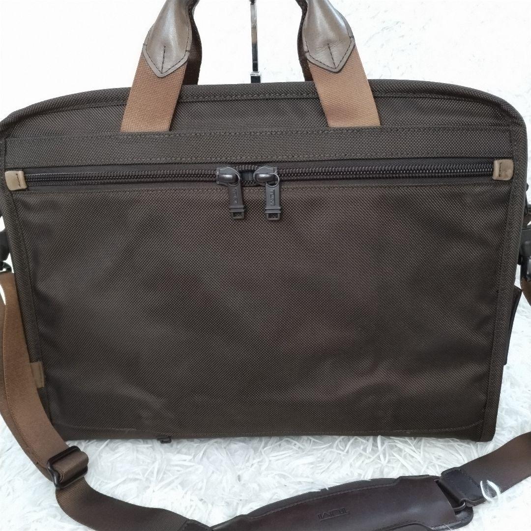 極美品　TUMI　トゥミ　ビジネスバッグ　ショルダーバッグ　PC可 A4サイズ