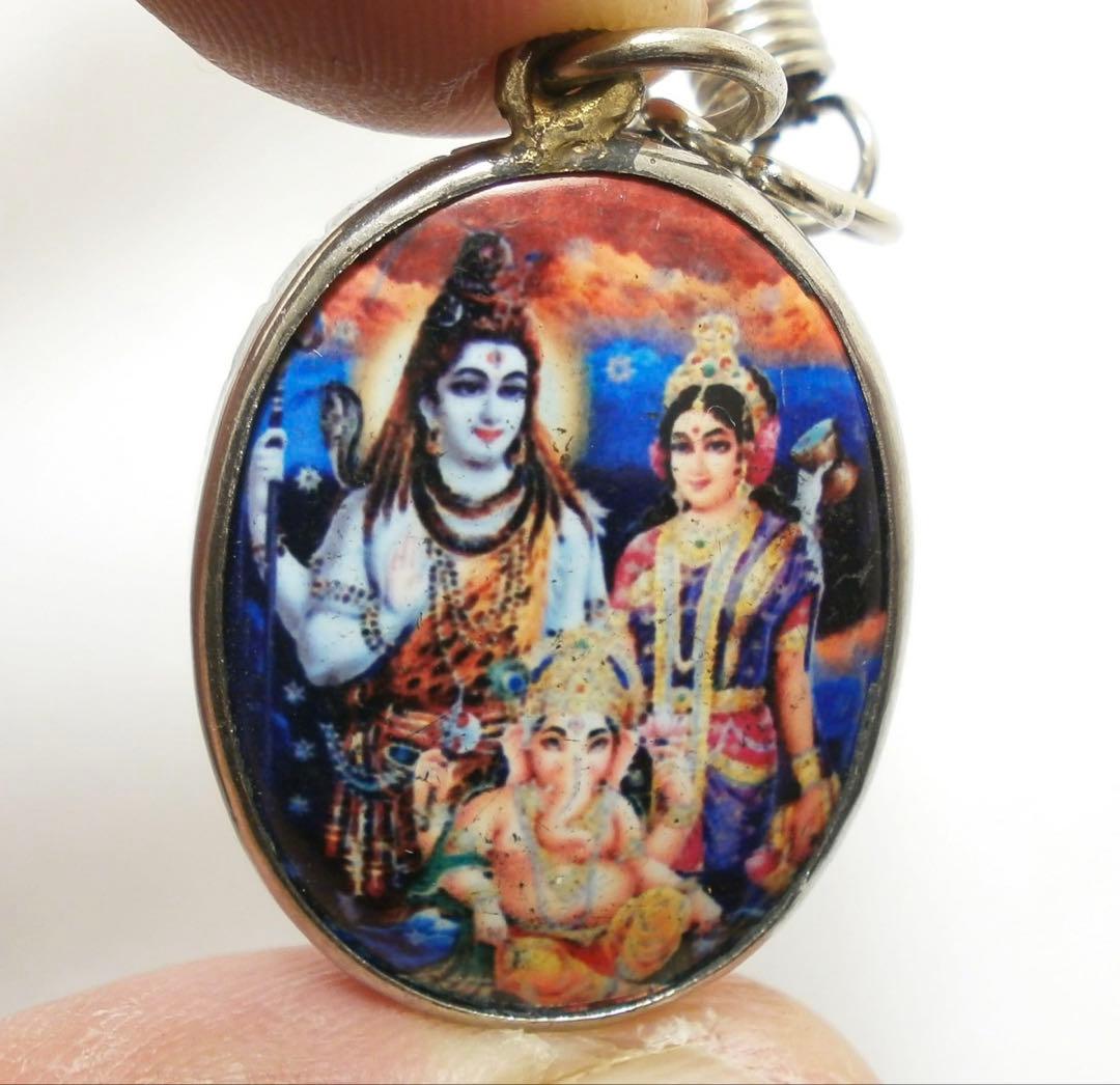 オームペンダント シヴァ・パールヴァティー＆ガネーシャ 神聖ペンダント 藤井風