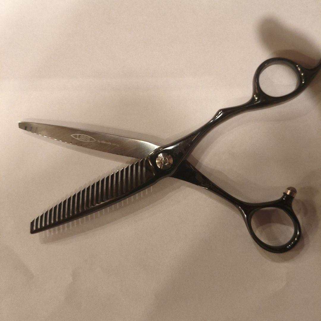 シザーズジャパンセニングシザー（LVF32.5%24i09Y）