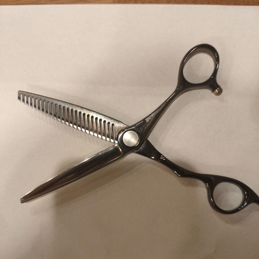 シザーズジャパンセニングシザー（LVF32.5%24i09Y）