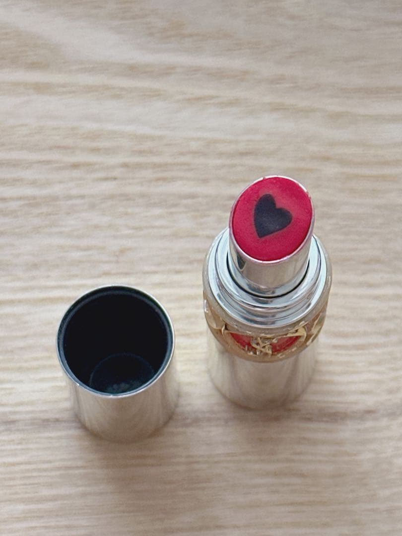 YSL イヴ・サンローラン　口紅　リップ