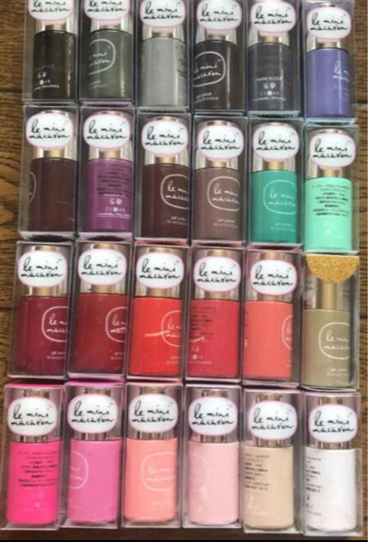 定価47,520円　新品　ジェルネイル ル・ミニ　マカロン 24色セット