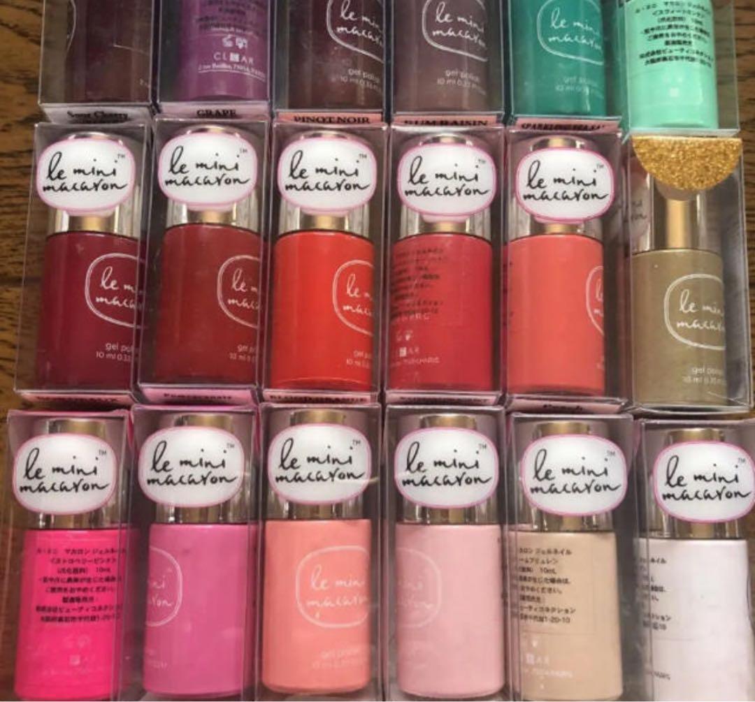 定価47,520円　新品　ジェルネイル ル・ミニ　マカロン 24色セット