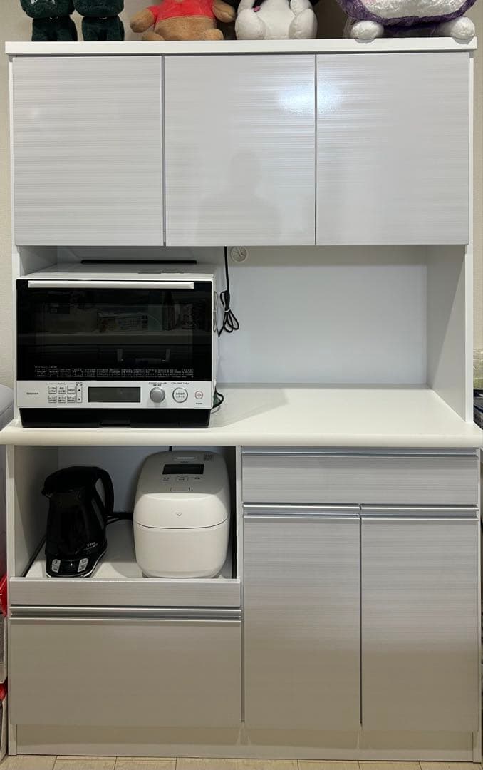 新品、未使用　　食器棚・キッチンカウンター 120cm