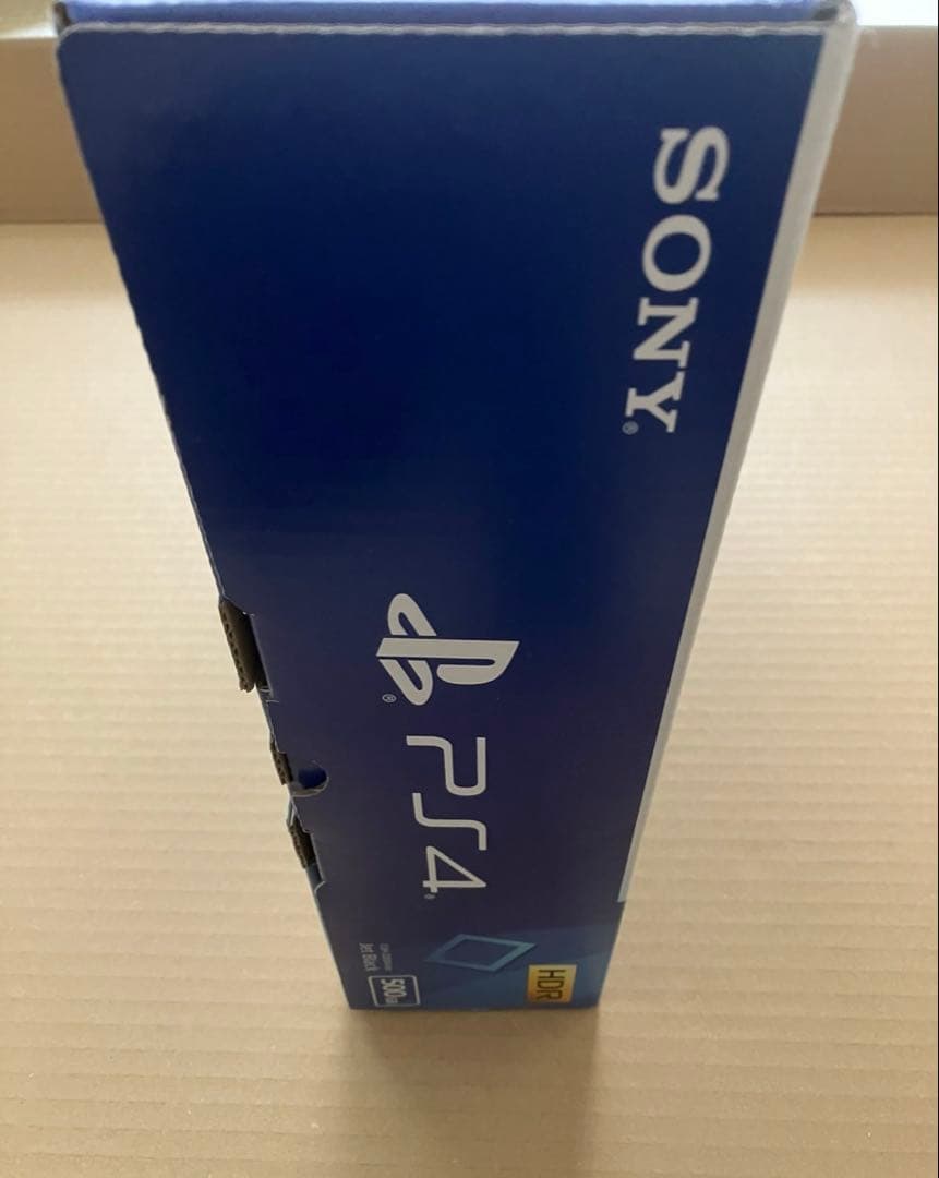 【新品未開封】SONY PlayStation4 CUH-2200AB01