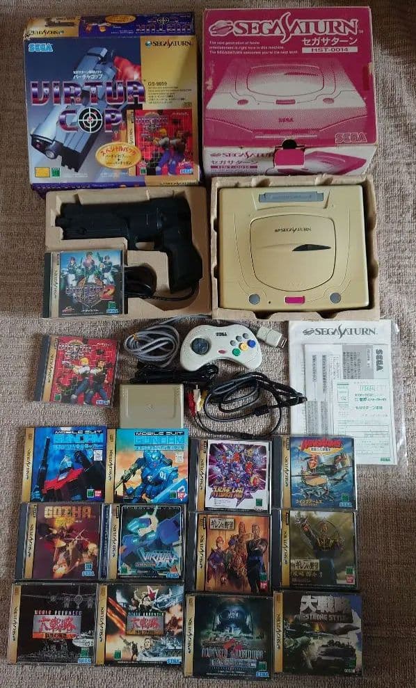 セガサターン本体　ソフト14本　バーチャガン&バーチャコップ 1,2