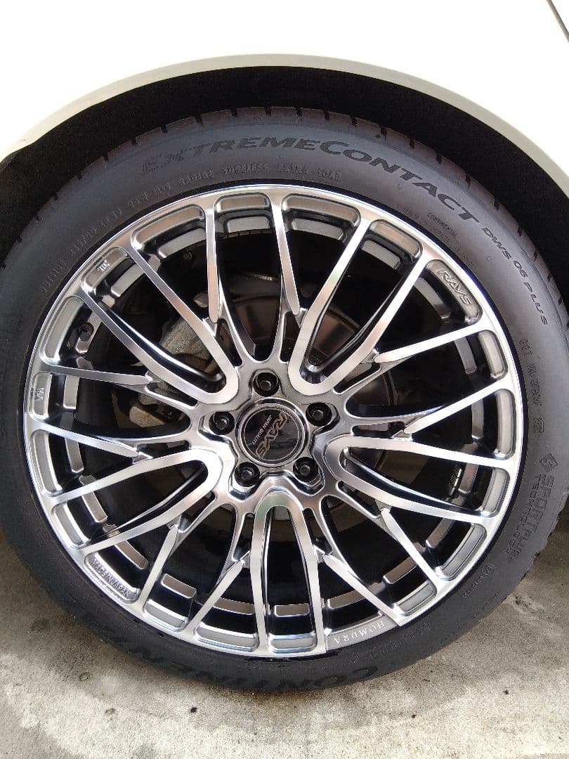 レイズ ホムラ 2×10BD 235/40R19 8J＋45 PCD114.3