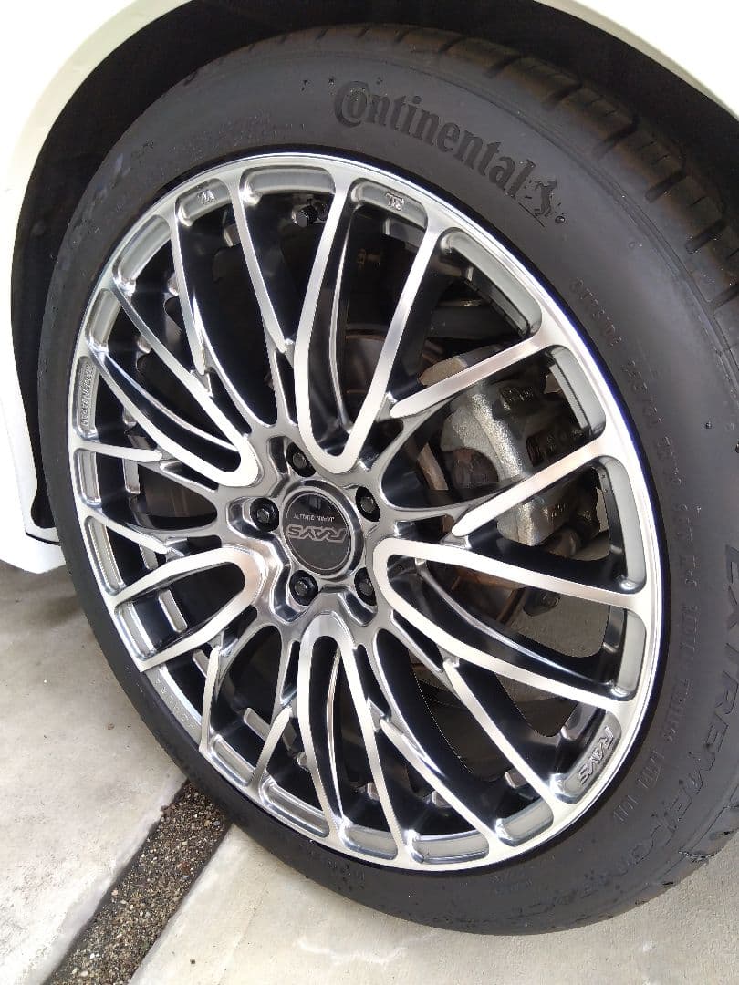 レイズ ホムラ 2×10BD 235/40R19 8J＋45 PCD114.3