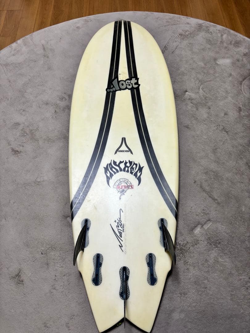 Lost Bunny Mode ショートボード　フィン付き　最終値下げです。
