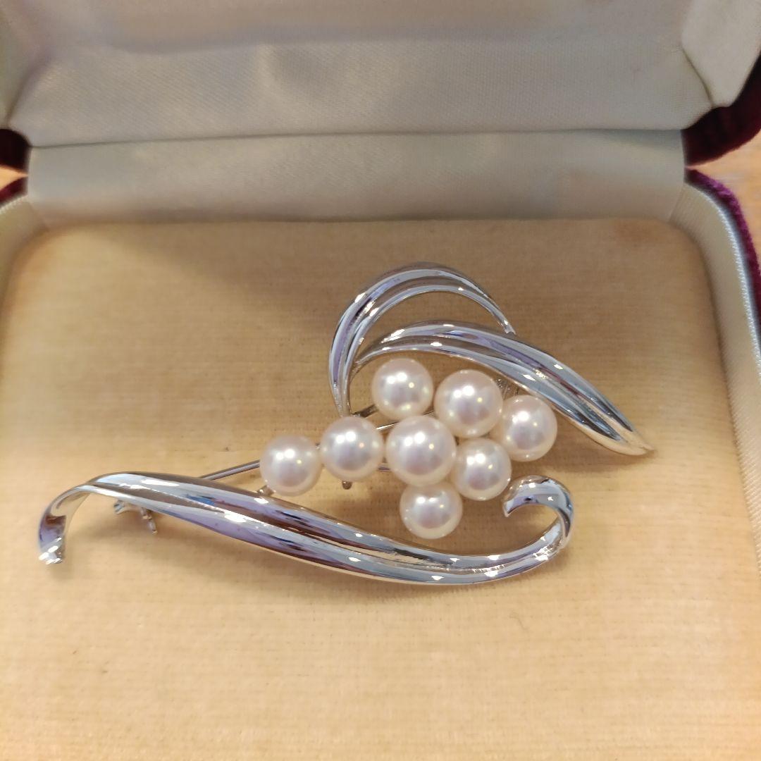 ミキモト ブローチ パール フォーマル 8珠 皇室御用達　箱なし　値引き不可