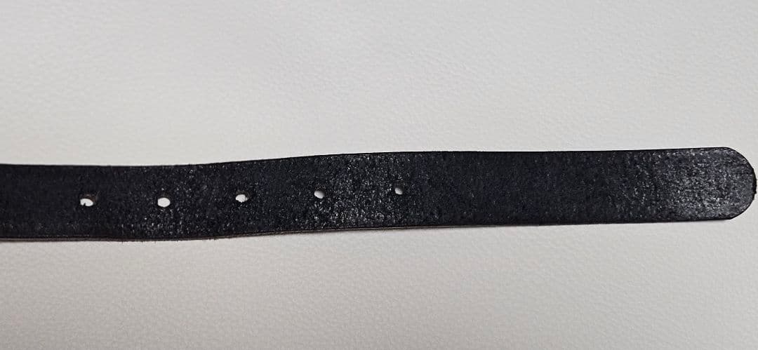 イッセイミヤケ1990年代レザーベルト　ウエスト62~72cm