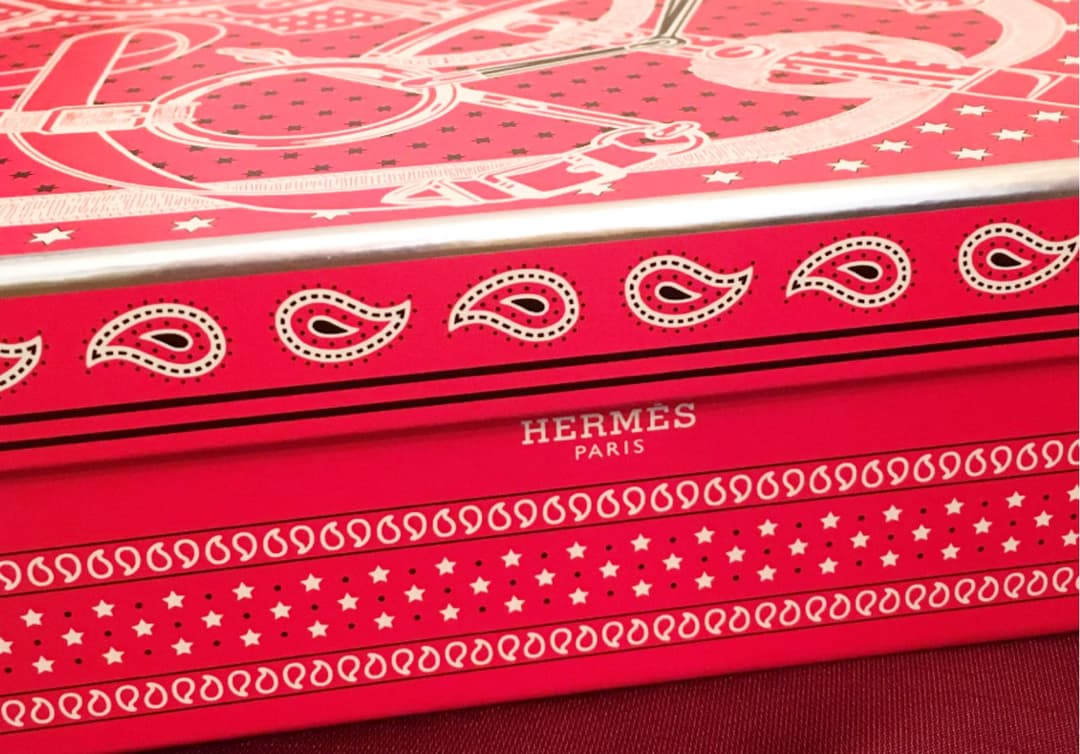 HERMES PARIS 2021クリスマスコフレ限定ボックス