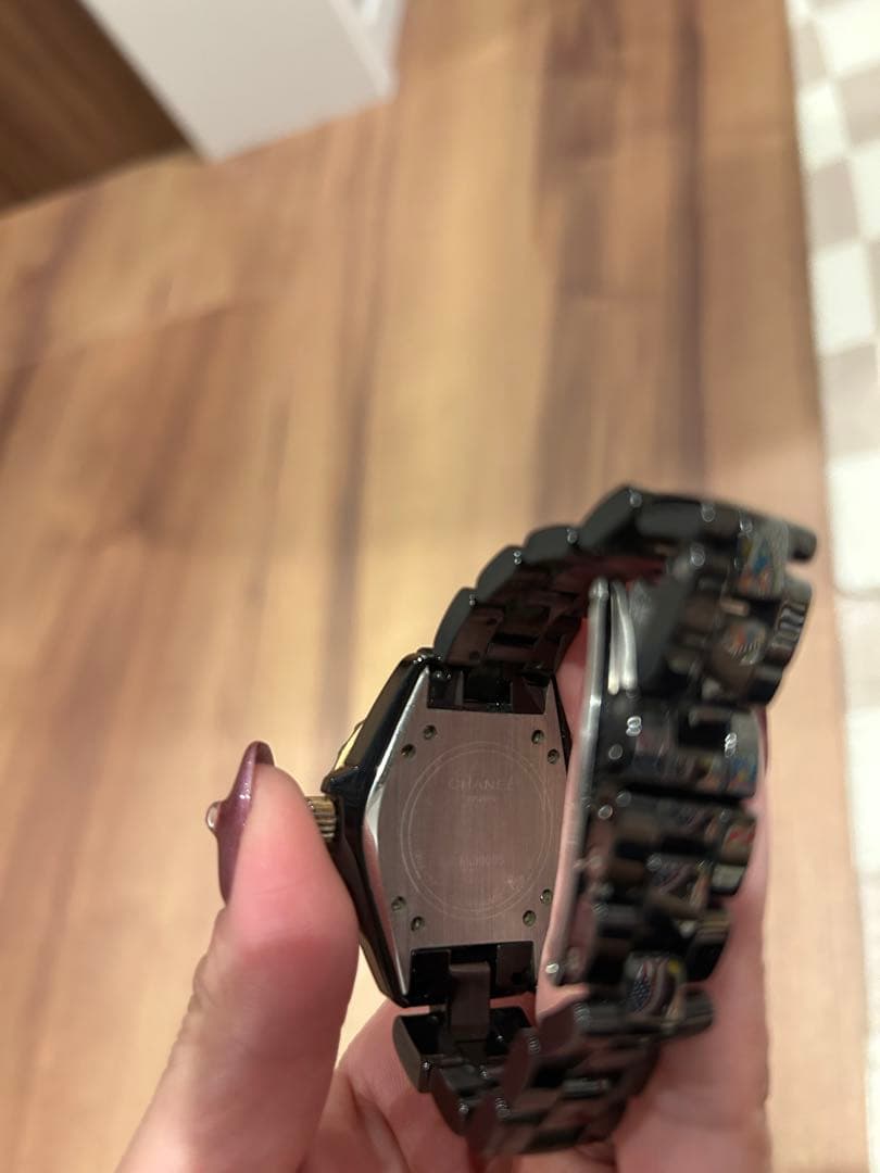 ブロイドインゴットCHANEL J12 H0685