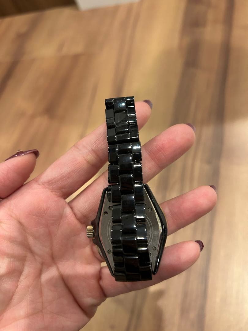 ブロイドインゴットCHANEL J12 H0685