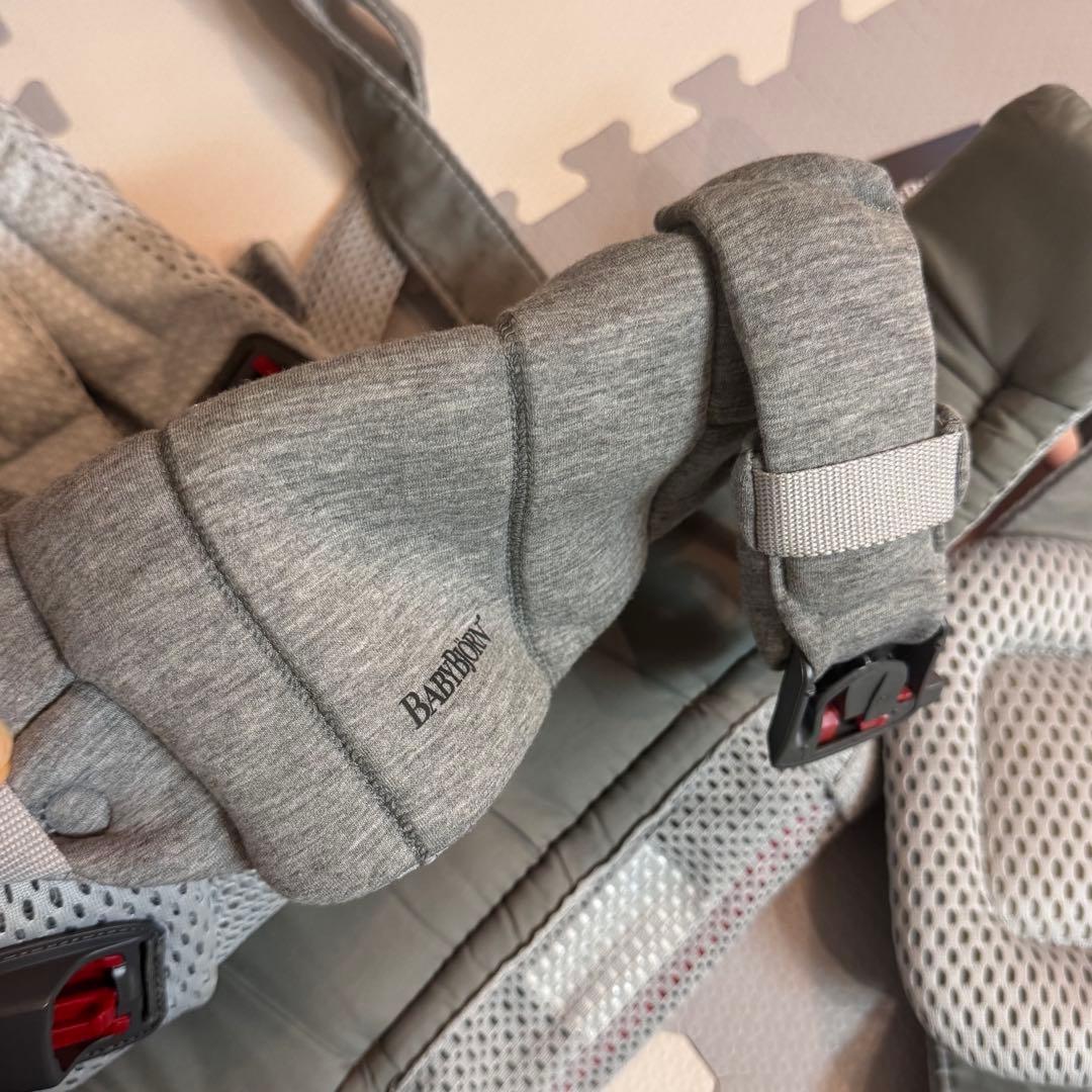 まちゃま　超美品　ベビービョルン 抱っこ紐 ハーモニー グレー