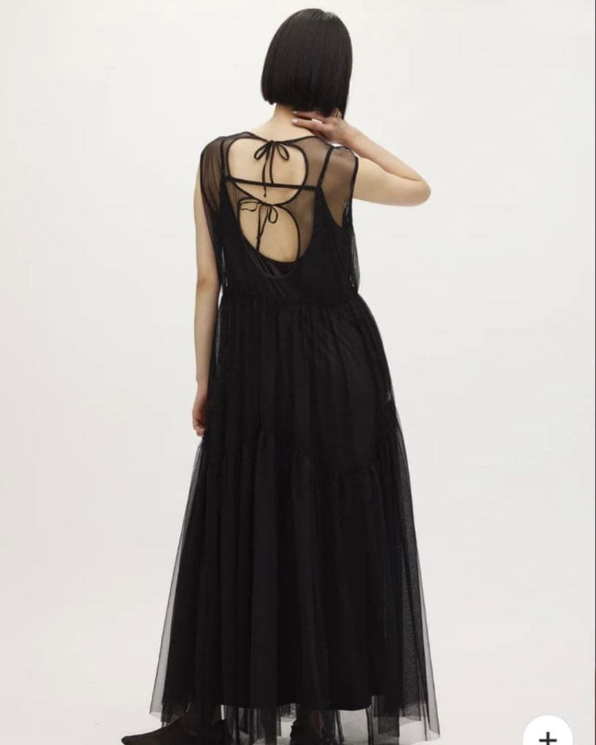 Ameri　BLACK TULLE WAVE TIERED DRESS