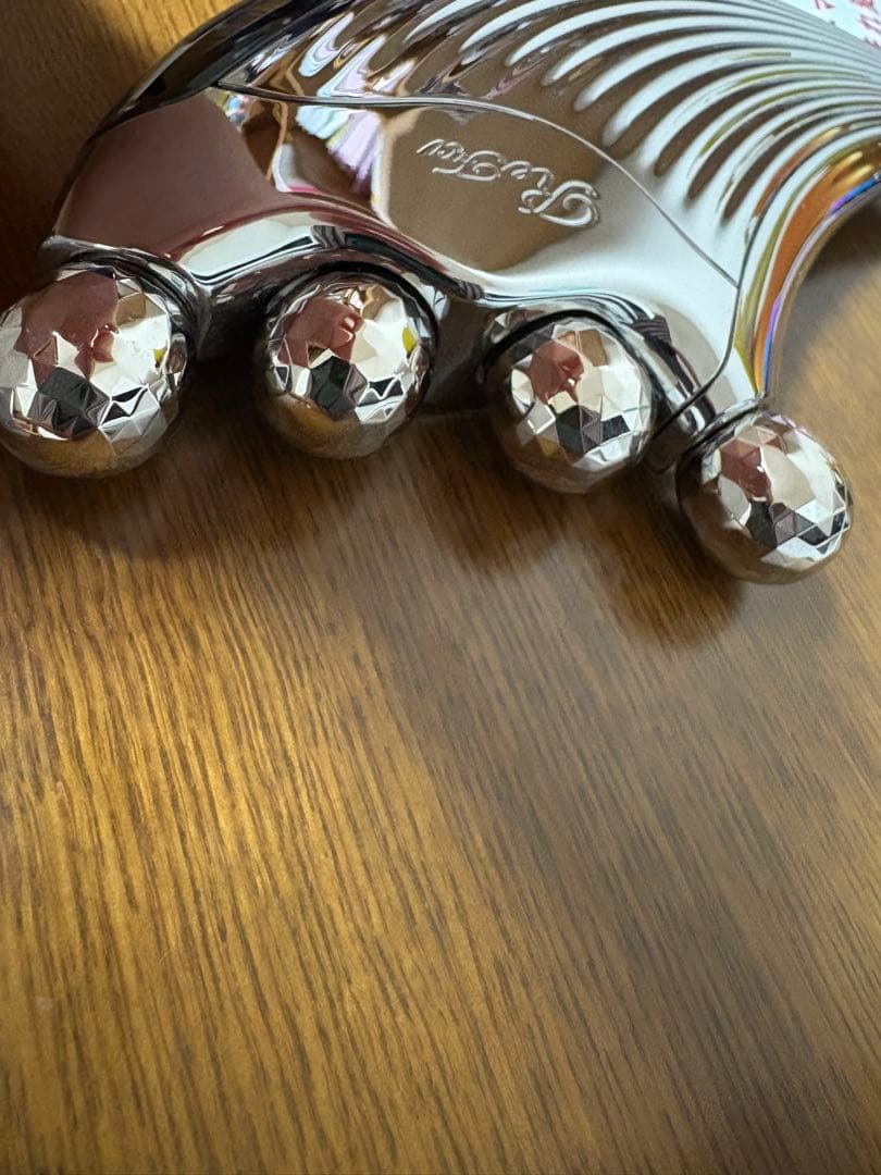 ボディ・フェイスケア ReFa 4 caxa ray