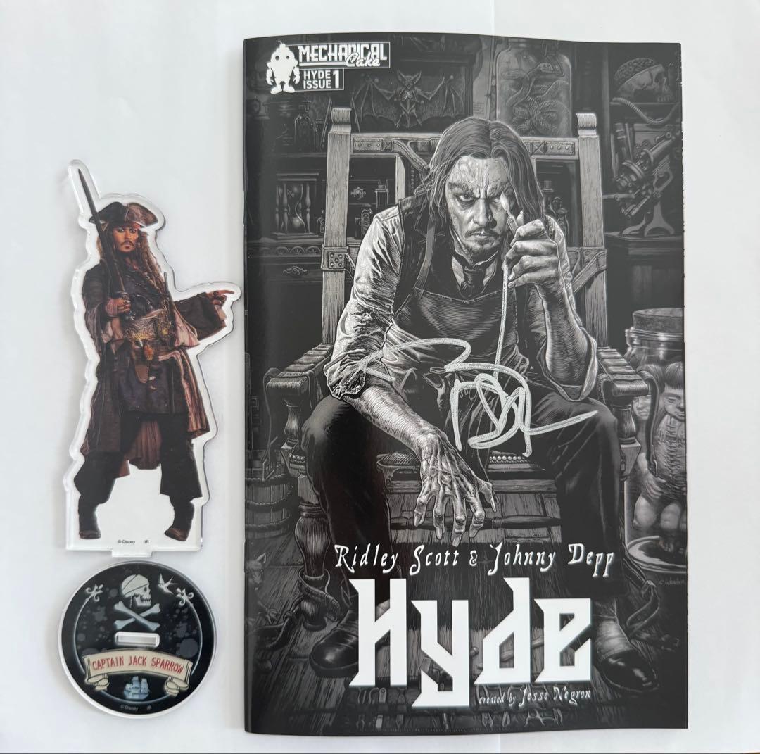 o*r様 ジョニー・デップ 直筆サイン(コミックブック) &アクリルスタンド コ