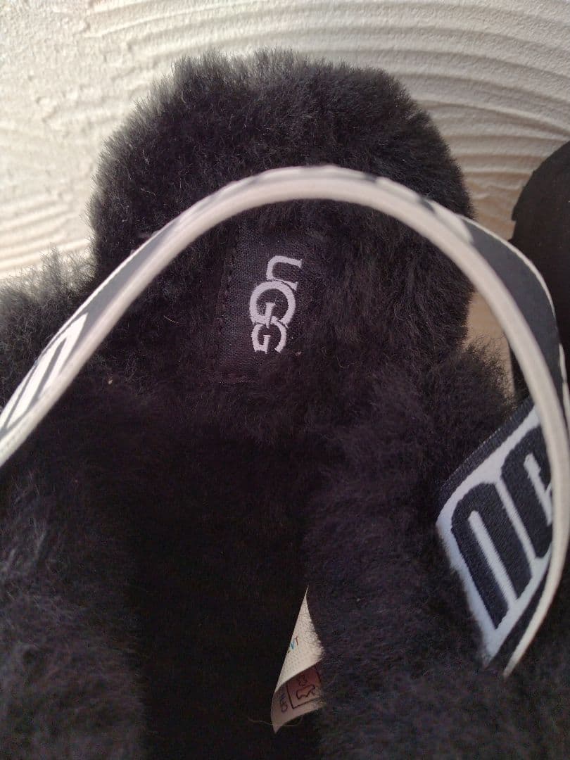 にんにん 正規品・新品 UGGファンケットブラック　厚底24cm