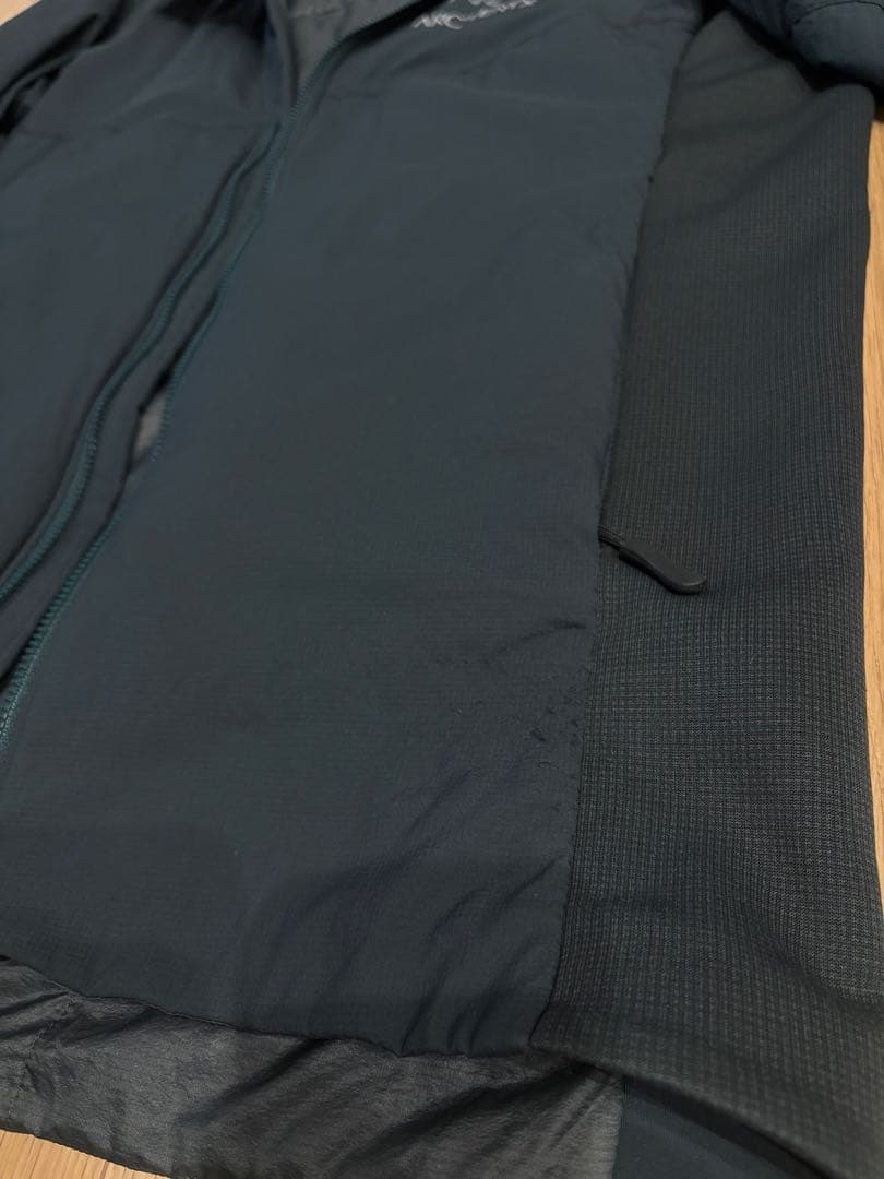 【中古】アークテリクス アトムLT ジャケット S ダークグリーン