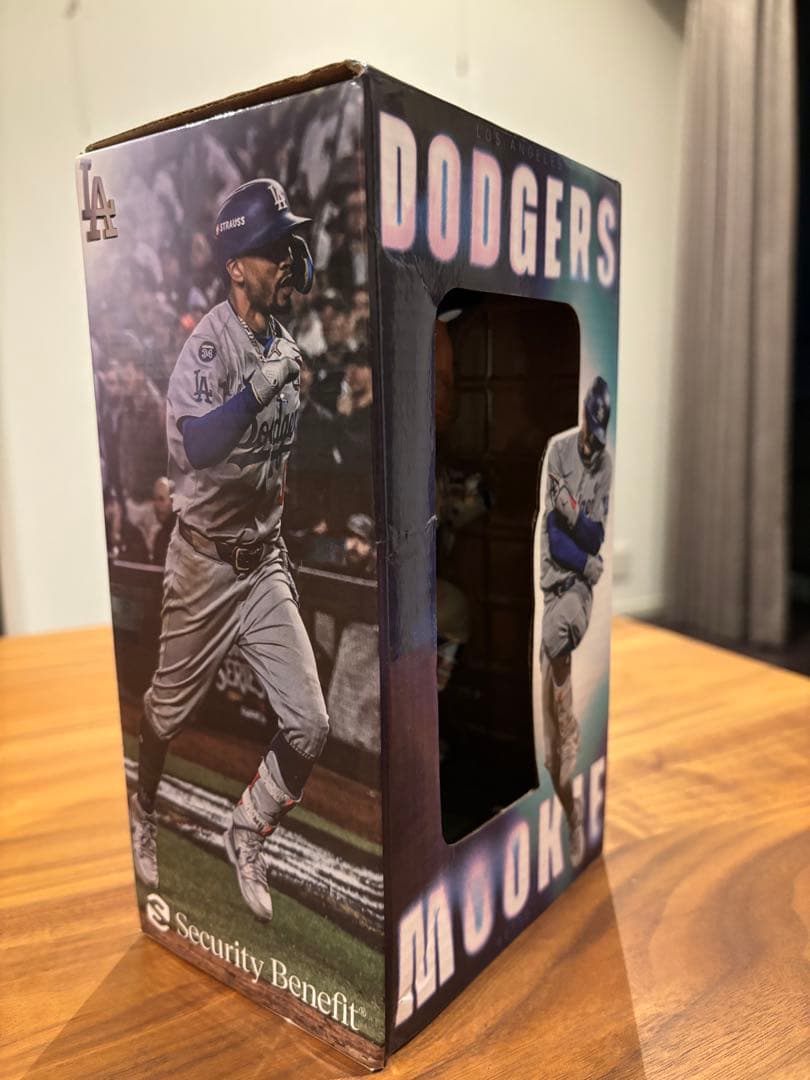2025 入場者限定　ロサンゼルス・ドジャース ムーキー・ベッツ バブ