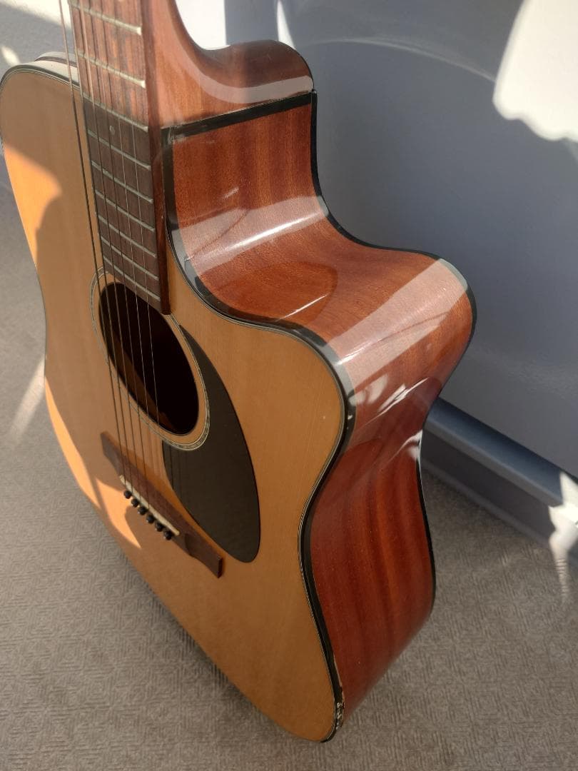 A*o様 ギターTakamine EG340C エレアコ・クエレクトリック・アコ