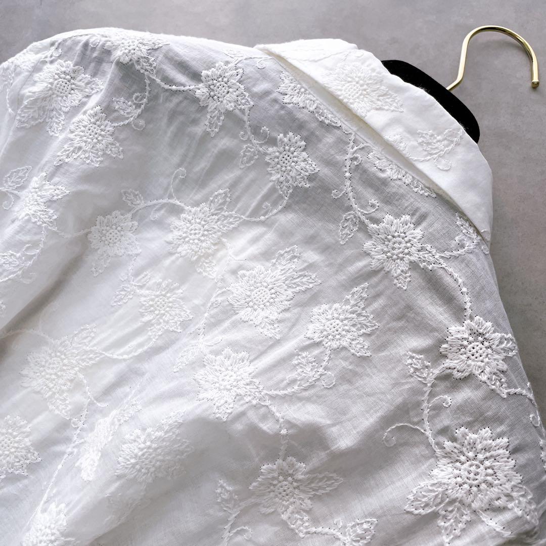 タグ付き美品✨コットンハウスアヤ カッスルクーム ブラウス ダリア 刺繍 M