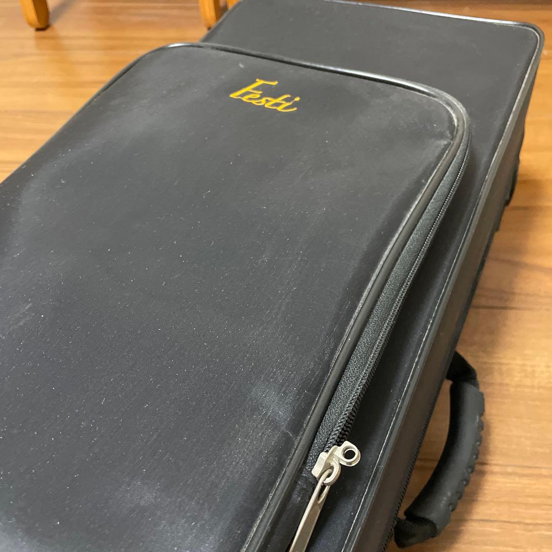 ど*ん様 ゴールド サックス本体 ケース付き