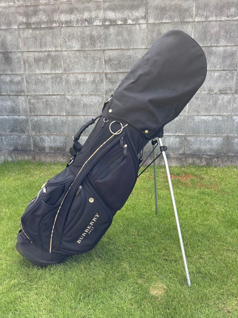 希少☆ バーバリー BURBERRY キャディバッグ ゴルフ 黒 ノバチェック