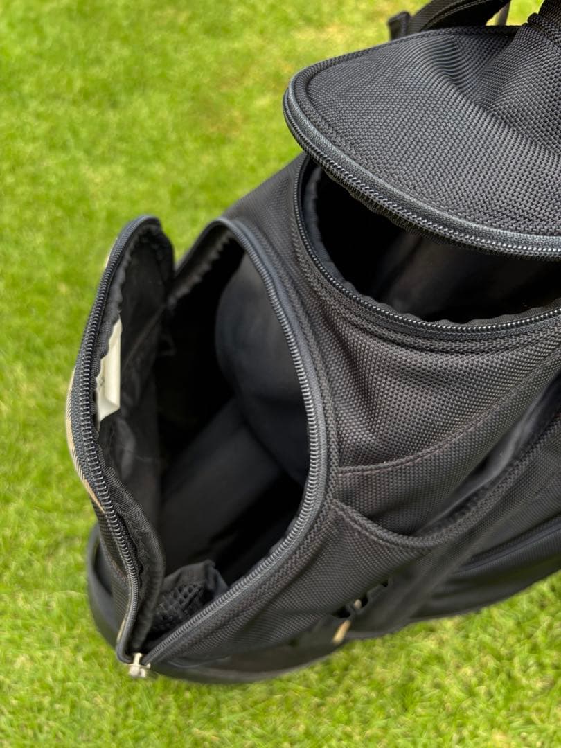 希少☆ バーバリー BURBERRY キャディバッグ ゴルフ 黒 ノバチェック