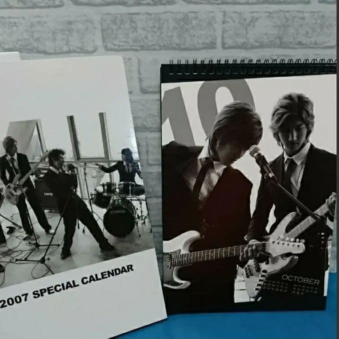 東方神起＊ユノ★激レア★直筆サイン付★韓国 2007公式カレンダー