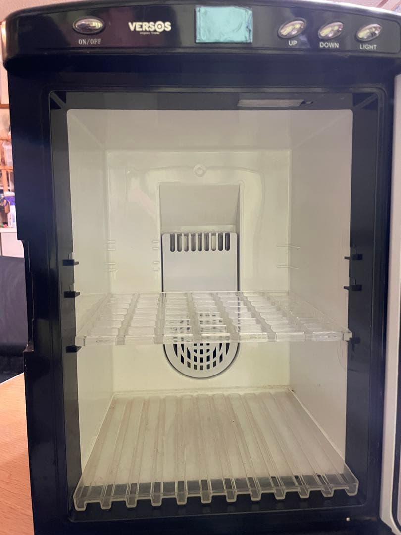 a*i様 冷温庫（２５L)