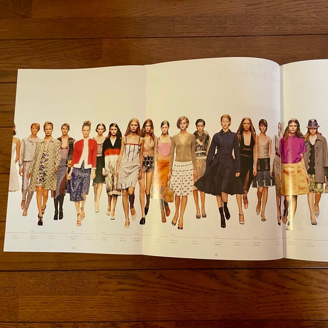 PRADA MILANO アート ブック デザイン 写真 図録 コレクション 本