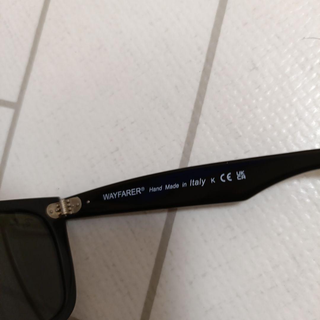 Ray-Ban Wayfarer RB2140F サングラス