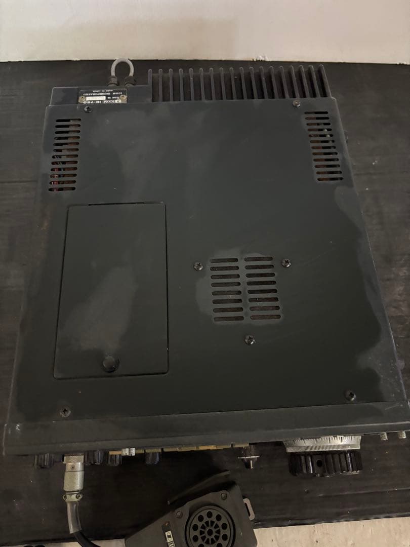 【現状品】アマチュア無線機　ＩＣ-720