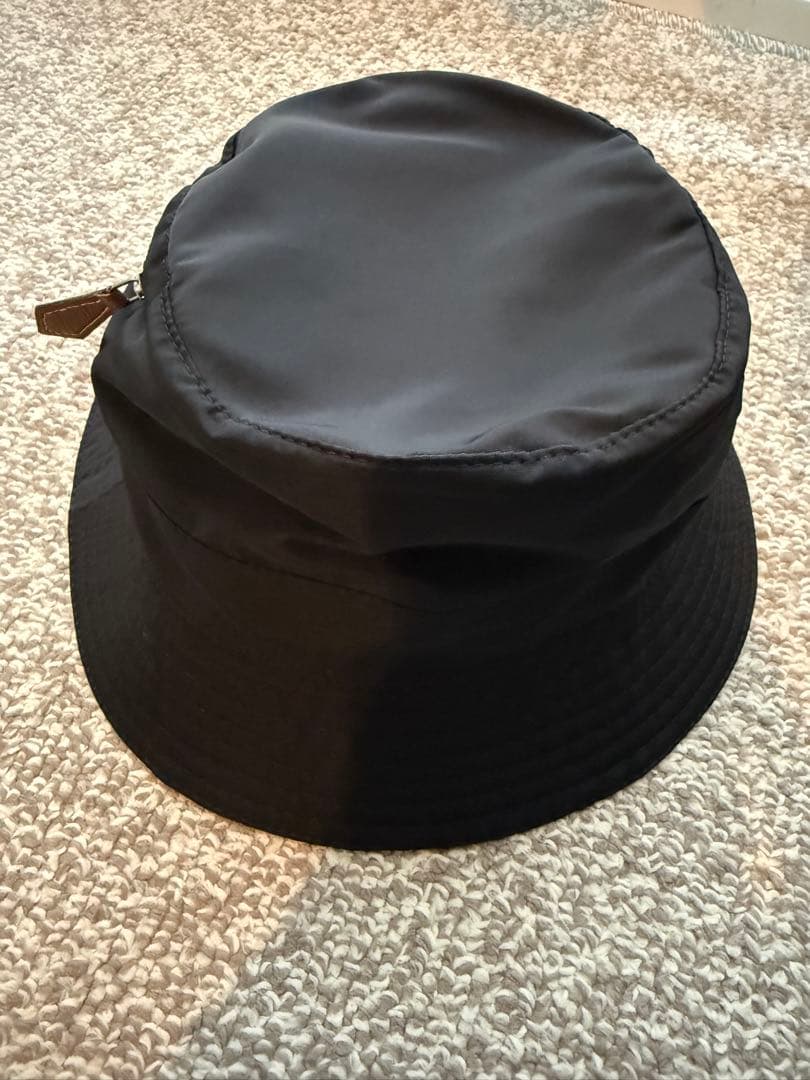 HERMES エルメス バケットハット ジッパー付き 57 ブラック