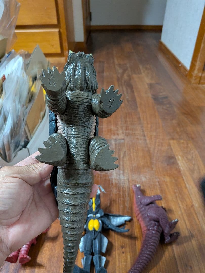 サイコバルタン、パワード怪獣フィギュア 4体セット オマケケムラー付き