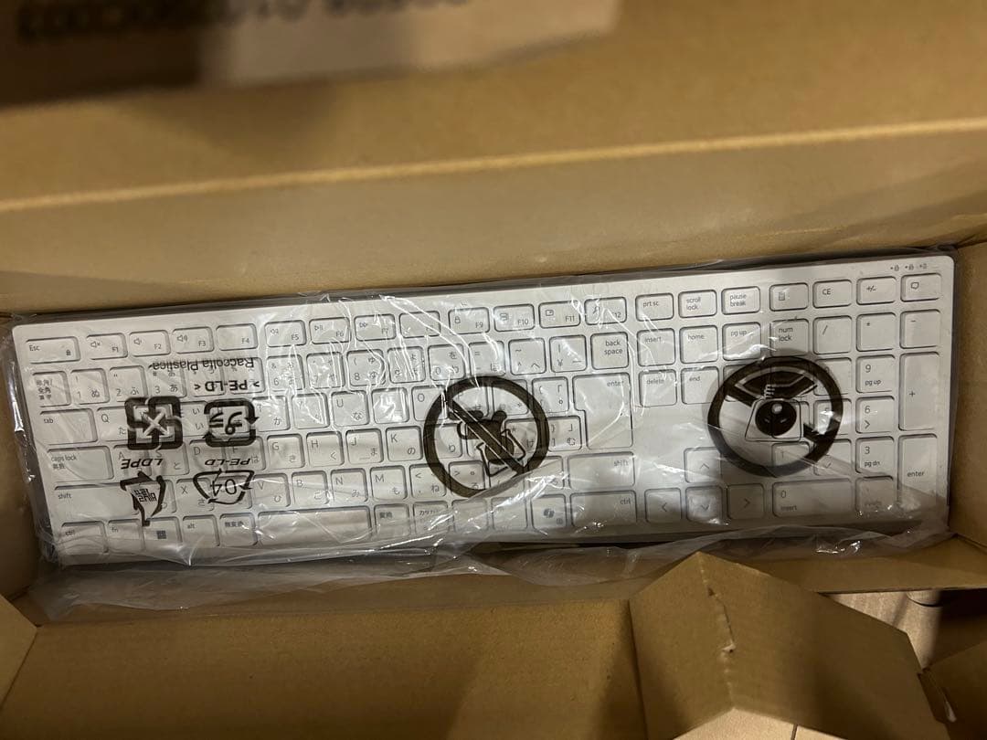 Dell デスクトップパソコン 一体型 Dell 27