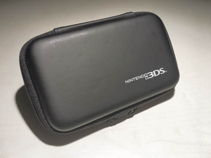 おまけ5種越え。ダウンロードソフト付きDSセット！