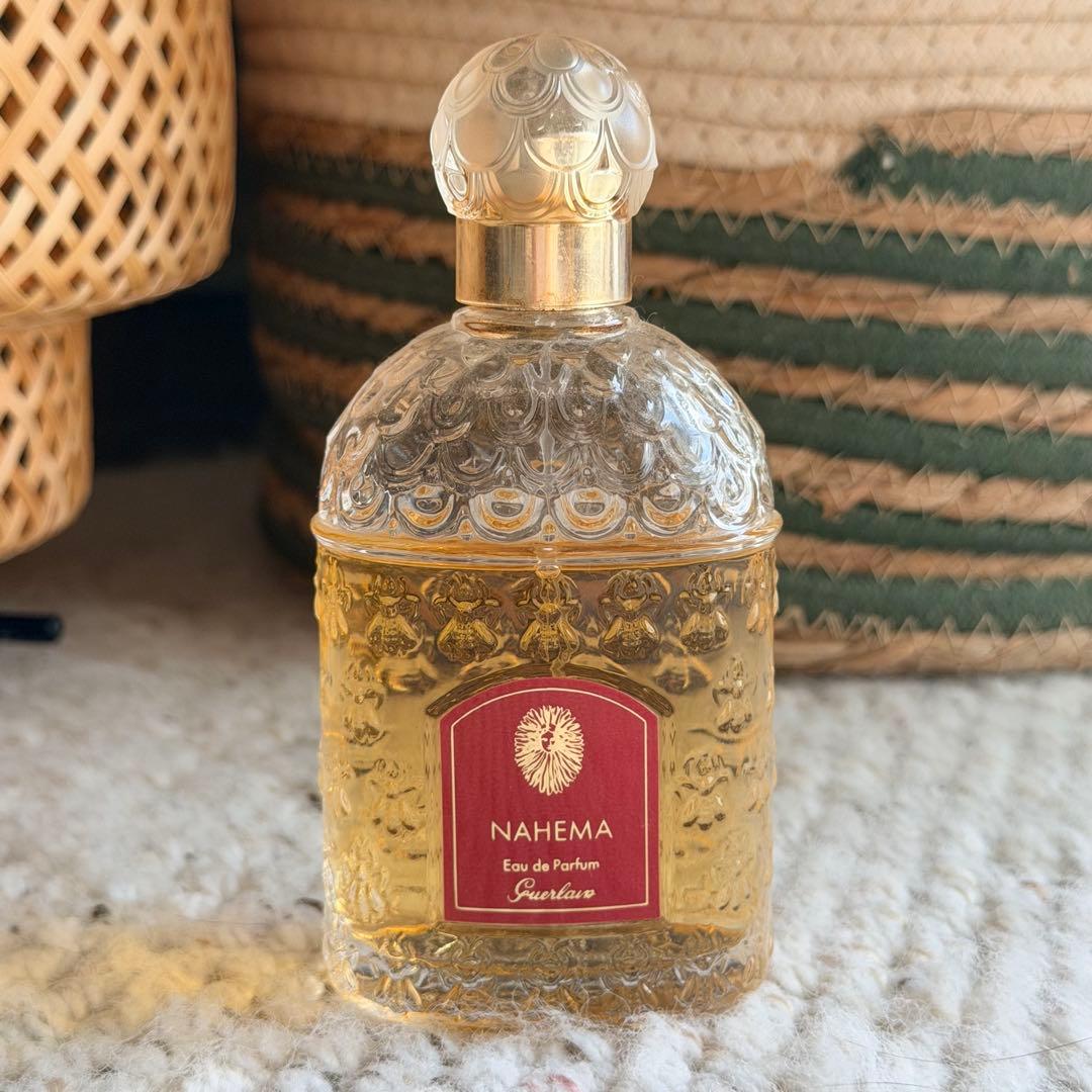 限定ボトルゲラン ナエマ オーデパルファン 香水 100ml