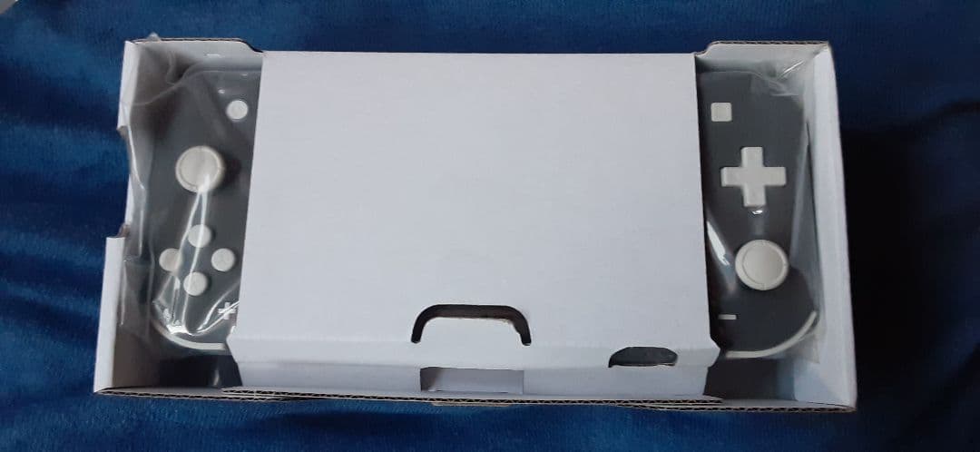 Switch Lite　新品未使用　グレー　クリアケース付