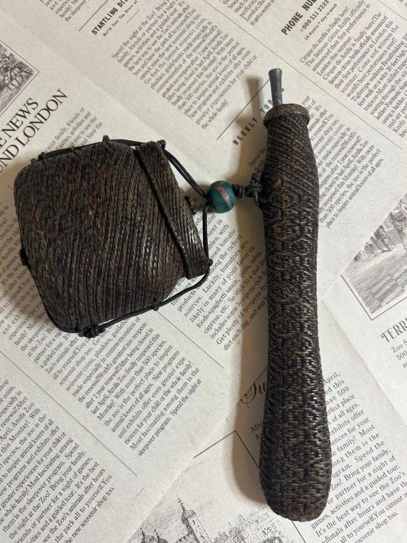 昭和のタバコ入れ　煙管入れ　材質不明 昭和レトロ　キセル