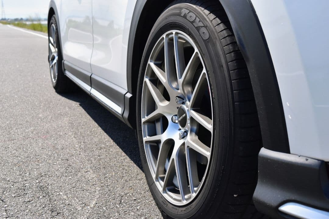 【値下げ】ハイペリオン CVM 19インチ タイヤセット 4本