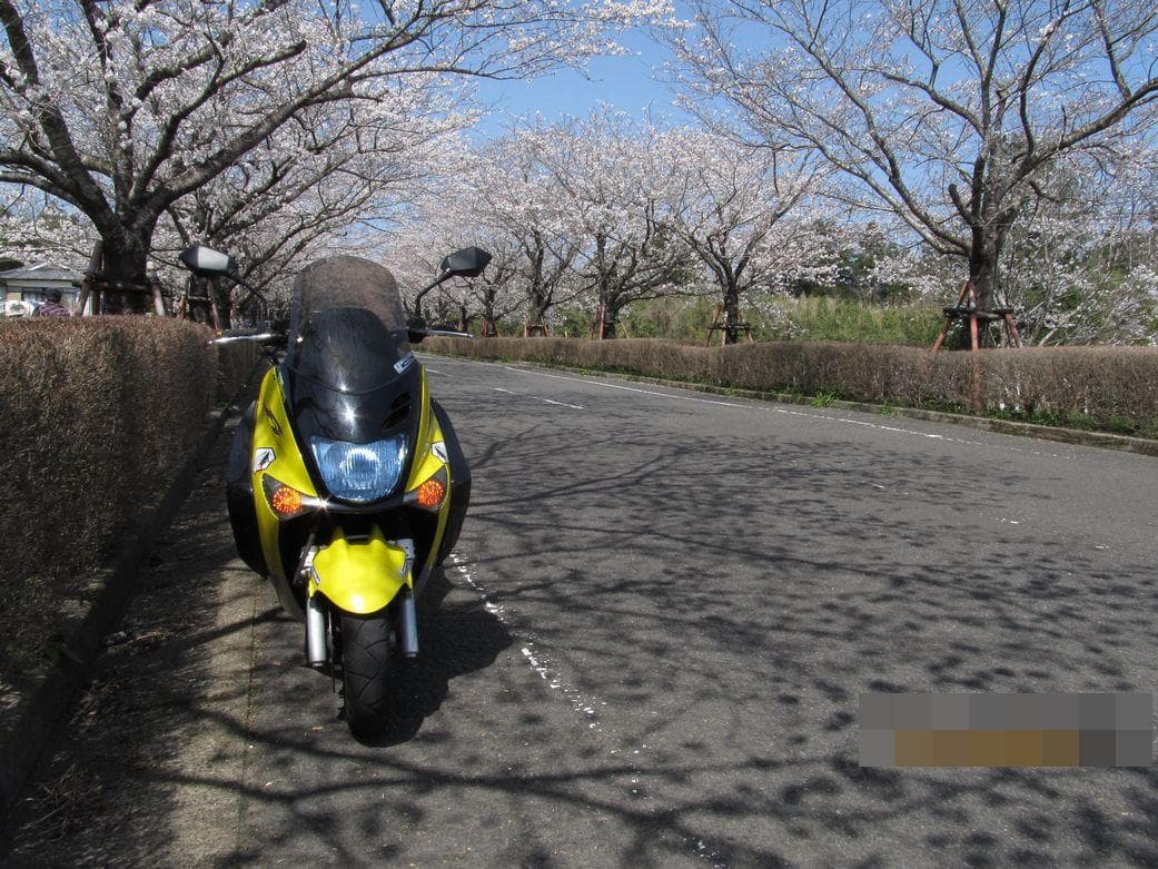 マジェスティ125 26LEDフロントウインカー 右直事故対策+16LEDリア