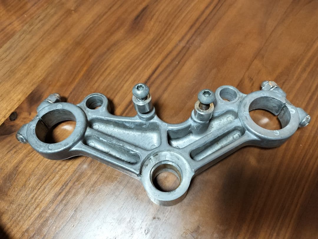 週末限定値下げ中　SR400 トップブリッジ