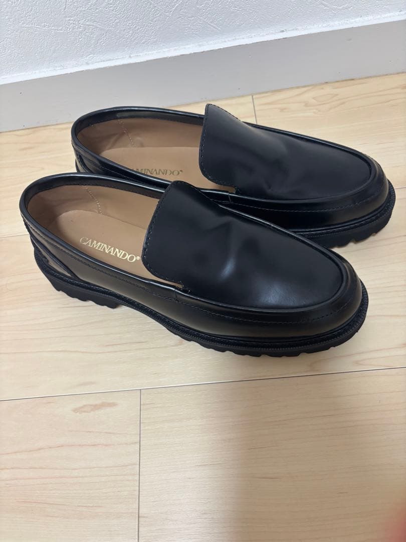 ほぼ未使用　CAMINANDOカミナンド PLAIN LOAFERS ローファー