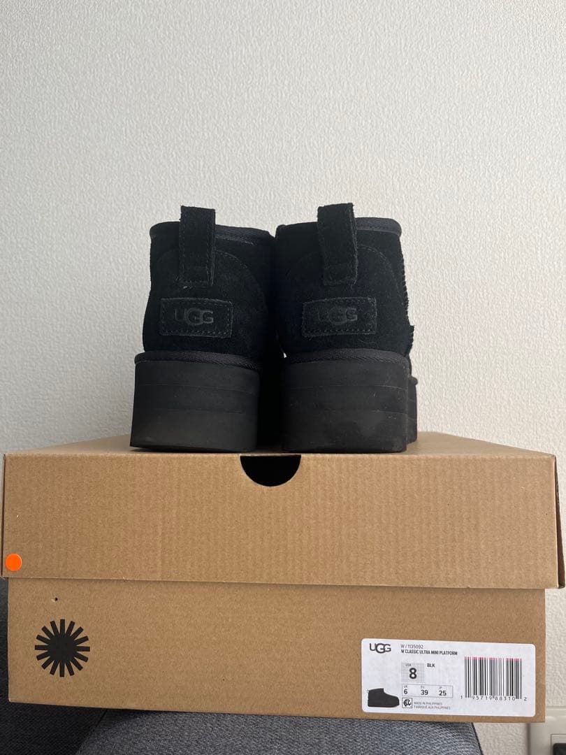 UGG ブラック ウルトラミニ　プラットフォーム　厚底　ムートンブーツ 25cm