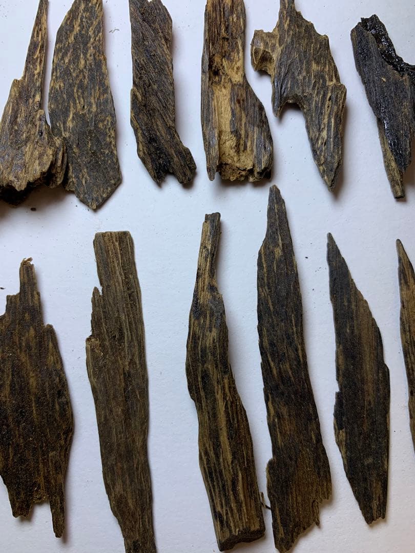 香木 インドネシア産 黒タニ15.507g  最高級沈香 お香 沈香 伽羅 香道